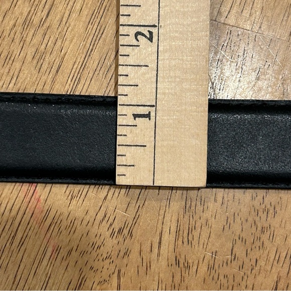 Black Genuine Leather Belt With Silver Buckle 36 - Picture 5 of 5